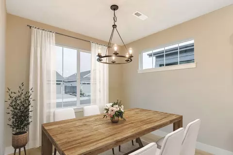 Dining - 20894 SE Denver Dr, Bend, OR 97702 photo 1 of 1