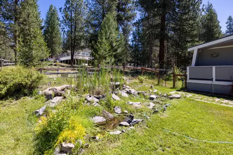 137127 Main St, Crescent, OR 97733