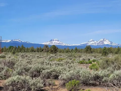 17940 4th Ave, Bend, OR 97703 photo 3