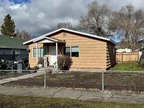 2237 Wantland Ave, Klamath Falls, OR 97601