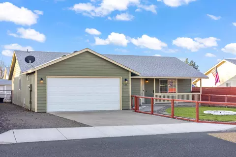986 NE Mahogany St, Prineville, OR 97754