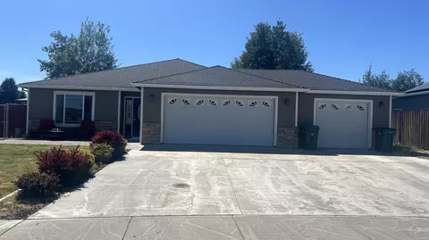 3316 Paramont St, Klamath Falls, OR 97603
