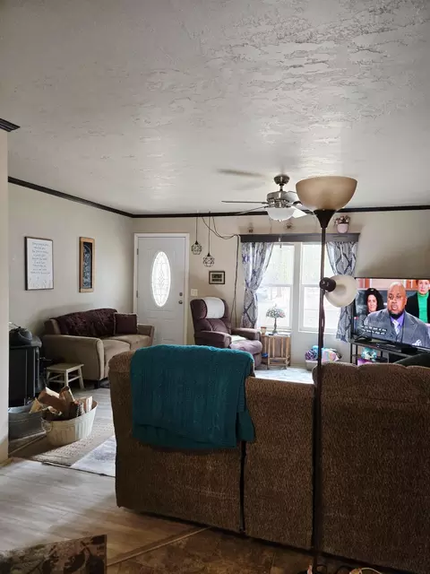 1325 Cheryl Dr, La Pine, OR 97739 photo 7
