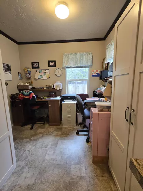 1325 Cheryl Dr, La Pine, OR 97739 photo 16
