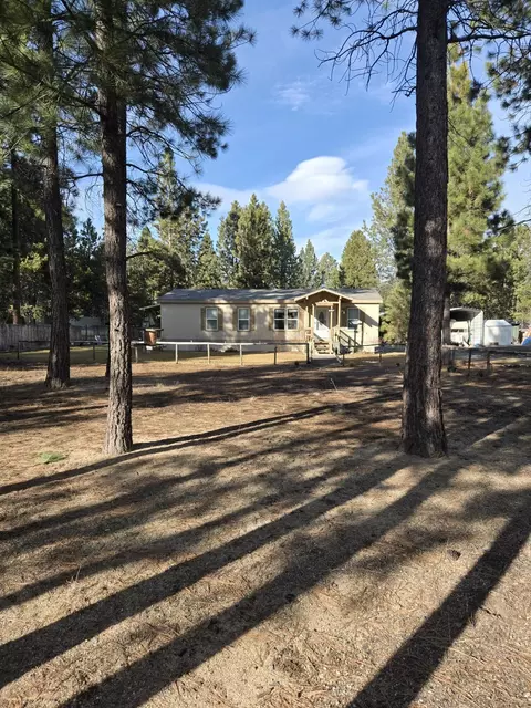 1325 Cheryl Dr, La Pine, OR 97739