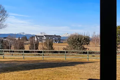 Other - 66255 White Rock Loop, Bend, OR 97703 photo 5 of 25