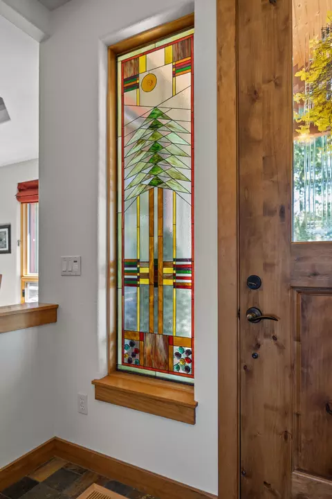 Entry Way - 66255 White Rock Loop, Bend, OR 97703 photo 1 of 3