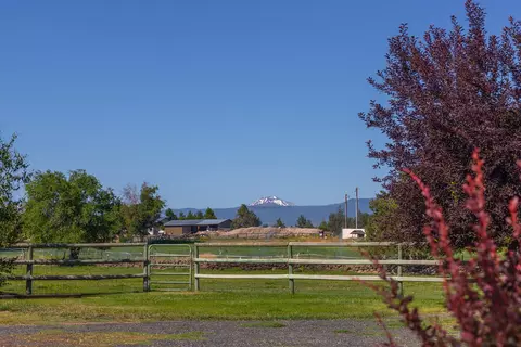 Exterior - 66255 White Rock Loop, Bend, OR 97703 photo 15 of 15