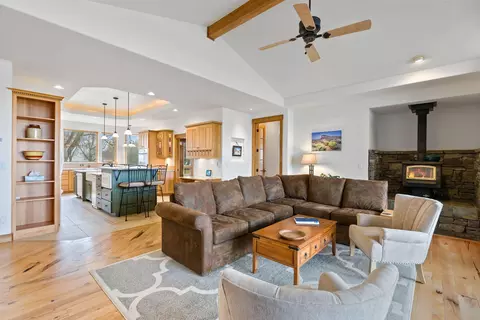 Living - 66255 White Rock Loop, Bend, OR 97703 photo 9 of 10