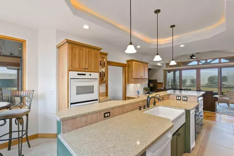 Kitchen - 66255 White Rock Loop, Bend, OR 97703 photo 3 of 8