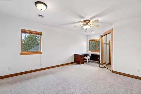 Bedroom - 66255 White Rock Loop, Bend, OR 97703 photo 5 of 8