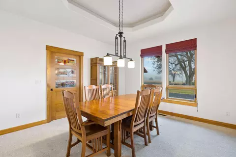 Dining - 66255 White Rock Loop, Bend, OR 97703 photo 1 of 6
