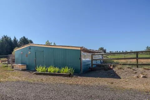 Exterior - 66255 White Rock Loop, Bend, OR 97703 photo 14 of 15