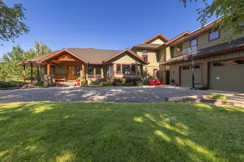 Exterior - 66255 White Rock Loop, Bend, OR 97703 photo 2 of 15