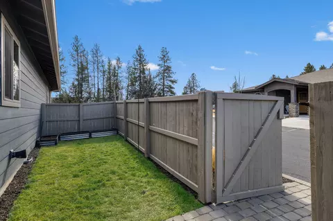 Exterior - 60863 Garrison Dr, Bend, OR 97702 photo 8 of 14