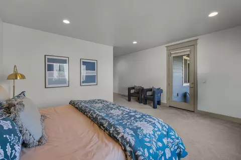 Bedroom - 60863 Garrison Dr, Bend, OR 97702 photo 2 of 6