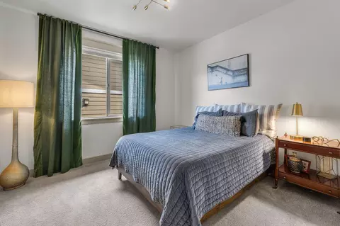 Bedroom - 60863 Garrison Dr, Bend, OR 97702 photo 5 of 6