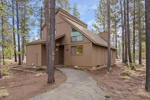 18075 Juniper Ln #13, Sunriver, OR 97707