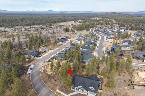 62507 NW Woodsman Loop, Bend, OR 97703 photo 13