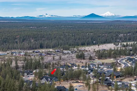 62507 NW Woodsman Loop, Bend, OR 97703 photo 5