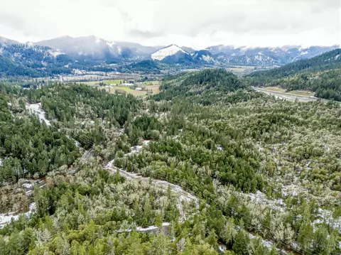 Sunny Valley Loop, Wolf Creek, OR 97497