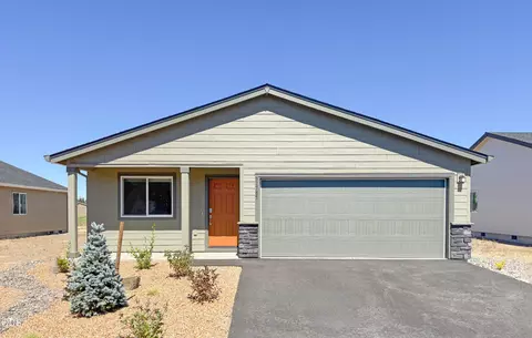 51785 Jubilee Pine Dr, La Pine, OR 97739