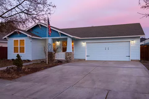 909 NE Stoneridge Loop, Prineville, OR 97754