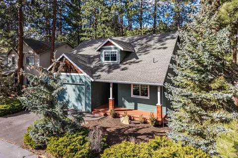 Exterior - 19550 Brookside Way, Bend, OR 97702 photo 6 of 6