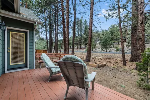 Exterior - 19550 Brookside Way, Bend, OR 97702 photo 5 of 6