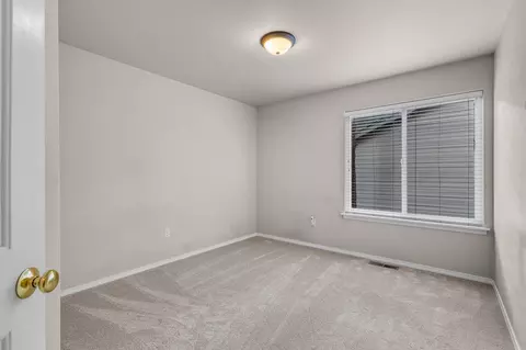 Bedroom - 19550 Brookside Way, Bend, OR 97702 photo 4 of 12
