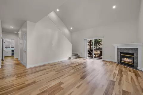 Living - 19550 Brookside Way, Bend, OR 97702 photo 2 of 5