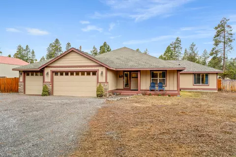 55387 Gross Dr, Bend, OR 97707