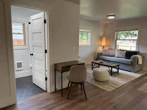 852 NW Columbia St, Bend, OR 97703