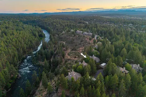 19717 SW Mount Bachelor Dr UNIT 513, Bend, OR 97702