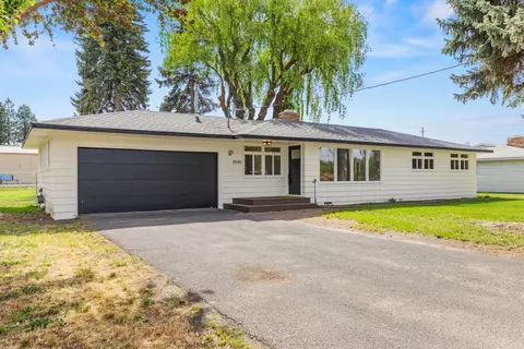 3939 Hope St, Klamath Falls, OR 97603