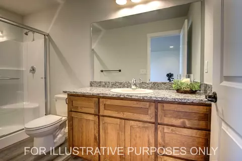 Bath - 4722 Gebhard Rd, Central Point, OR 97502 photo 1 of 2