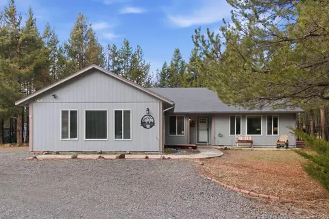 55075 Lazy River Dr, Bend, OR 97707