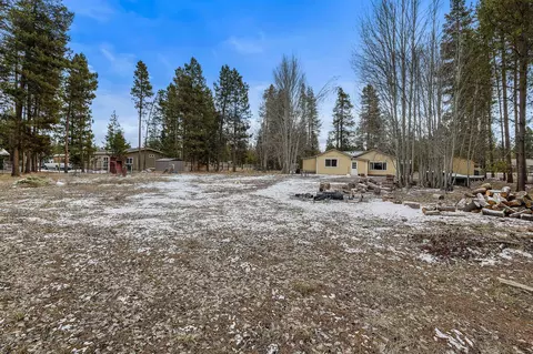 16122 Lava Dr, La Pine, OR 97739 photo 18