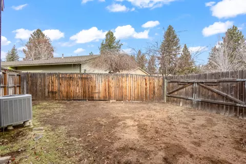 2843 NE Waller Dr, Bend, OR 97701 photo 30