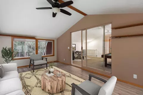 Living - 14731 Longleaf Pne, La Pine, OR 97739 photo 4 of 4