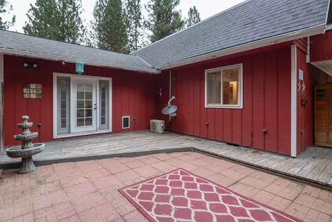 Exterior - 14731 Longleaf Pne, La Pine, OR 97739 photo 4 of 19