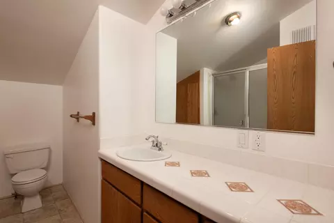 Bath - 14731 Longleaf Pne, La Pine, OR 97739 photo 3 of 4