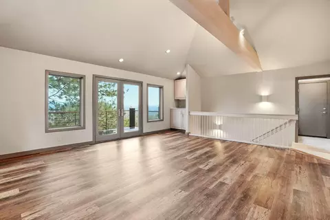 Living - 1627 NW Summit Dr, Bend, OR 97703 photo 10 of 10