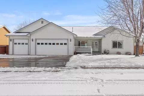 4253 Mels Pl, Klamath Falls, OR 97603