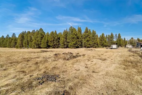16962 Elsinore Rd, Bend, OR 97707 photo 2