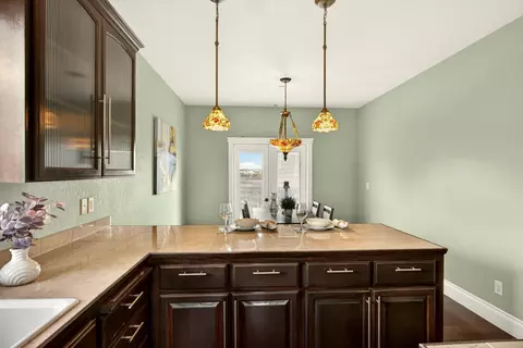 Kitchen - 817 Amerman Dr, Phoenix, OR 97535 photo 3 of 3