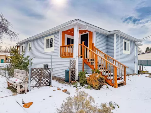 302 Mccourt St, Klamath Falls, OR 97601