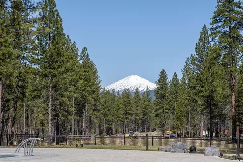 56210 Mirror Rock Loop, Bend, OR 97707 photo 23