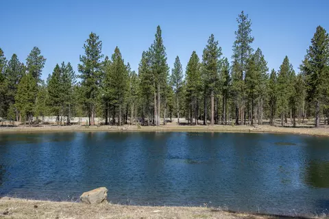56210 Mirror Rock Loop, Bend, OR 97707 photo 7