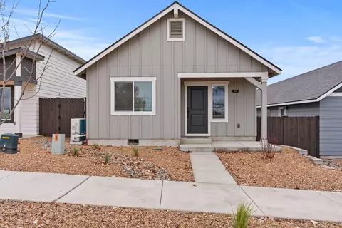 4023 SW Obsidian Pl #146, Redmond, OR 97756